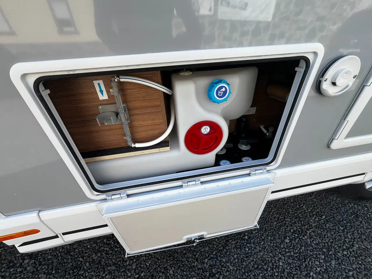 New Semi-integrated motorhome Knaus VAN WAVE 640 MEG VANSATION: picture 10