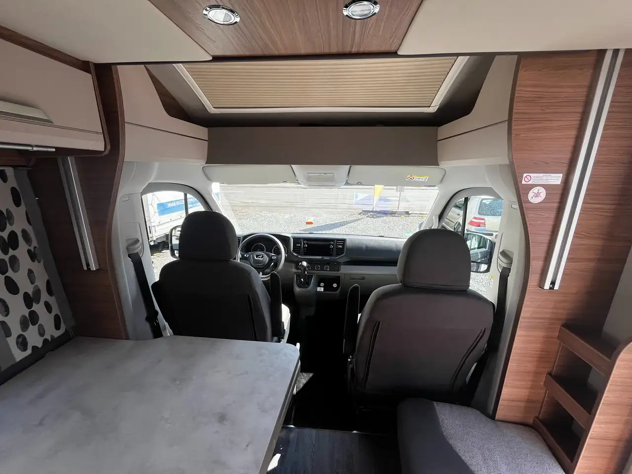 New Semi-integrated motorhome Knaus VAN WAVE 640 MEG VANSATION: picture 14