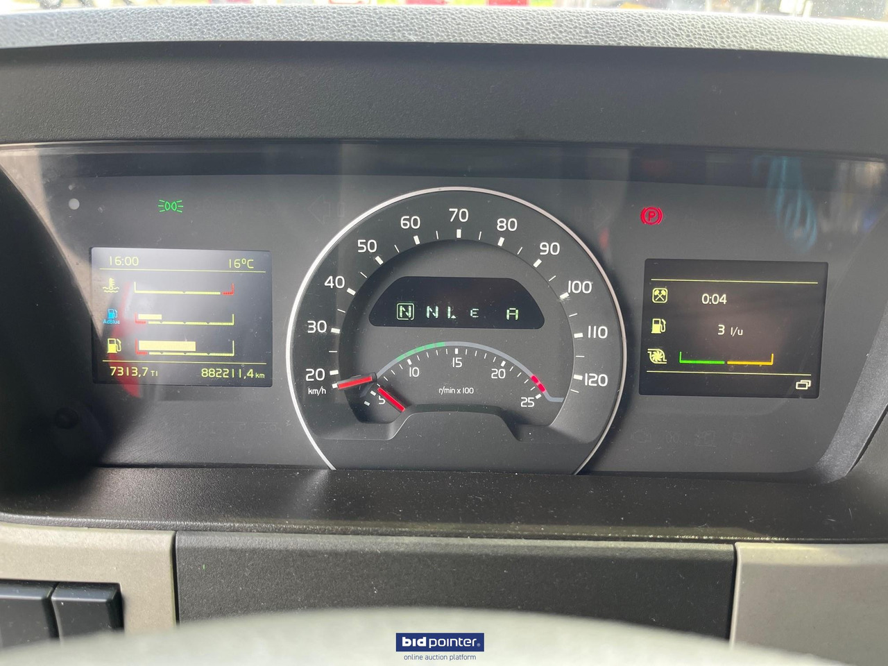 Tractor unit Volvo FM460 + PTO: picture 19