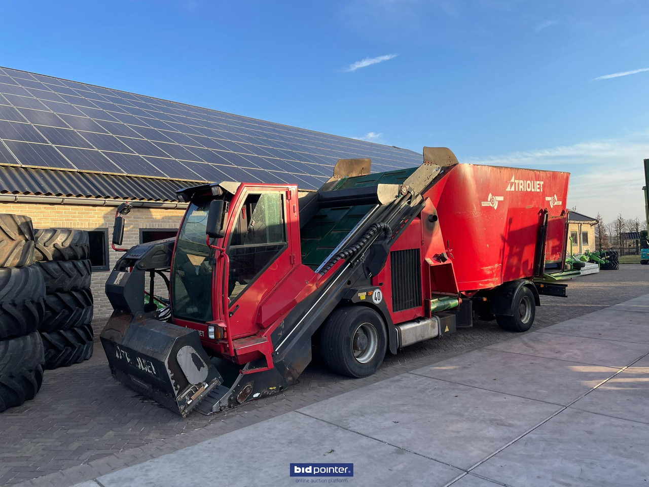 Triotrac - Forage mixer wagon: picture 1 Triotrac - Forage mixer wagon: picture 1