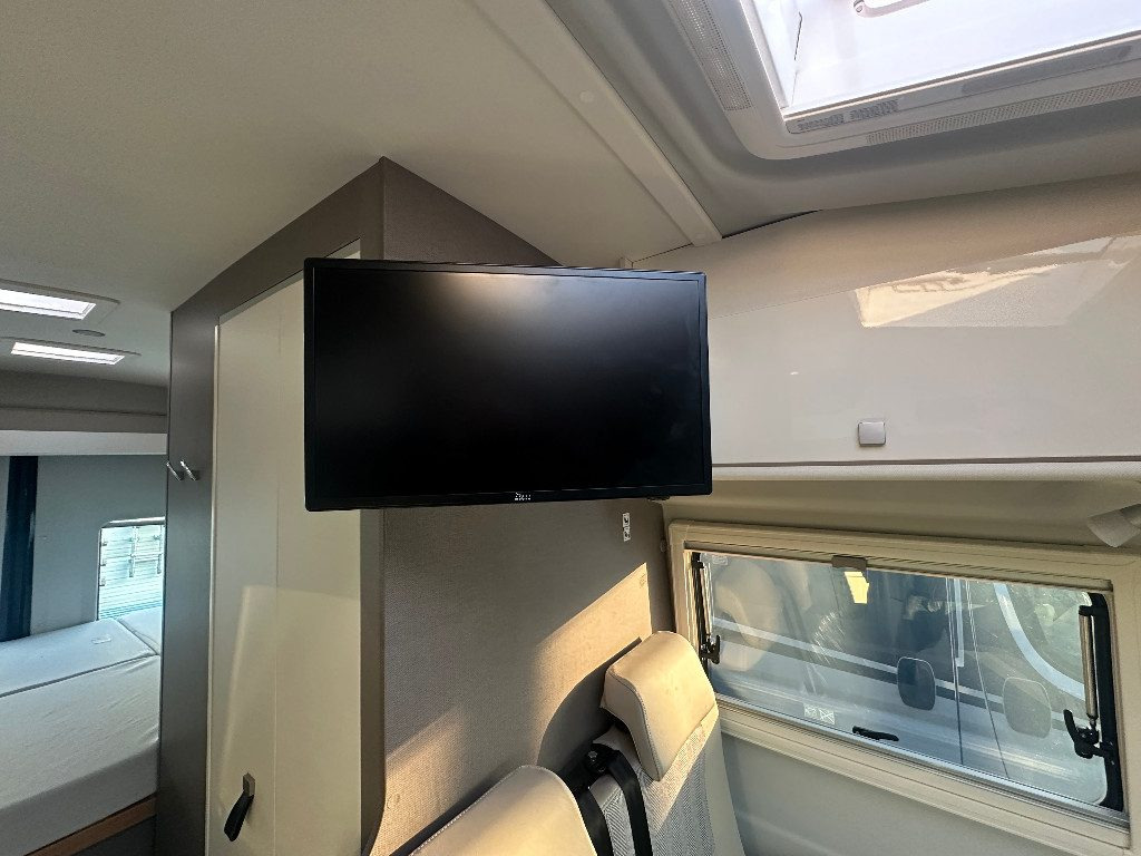 ETRUSCO CV 600 DF 4x4 - Camper van: picture 4 ETRUSCO CV 600 DF 4x4 - Camper van: picture 4