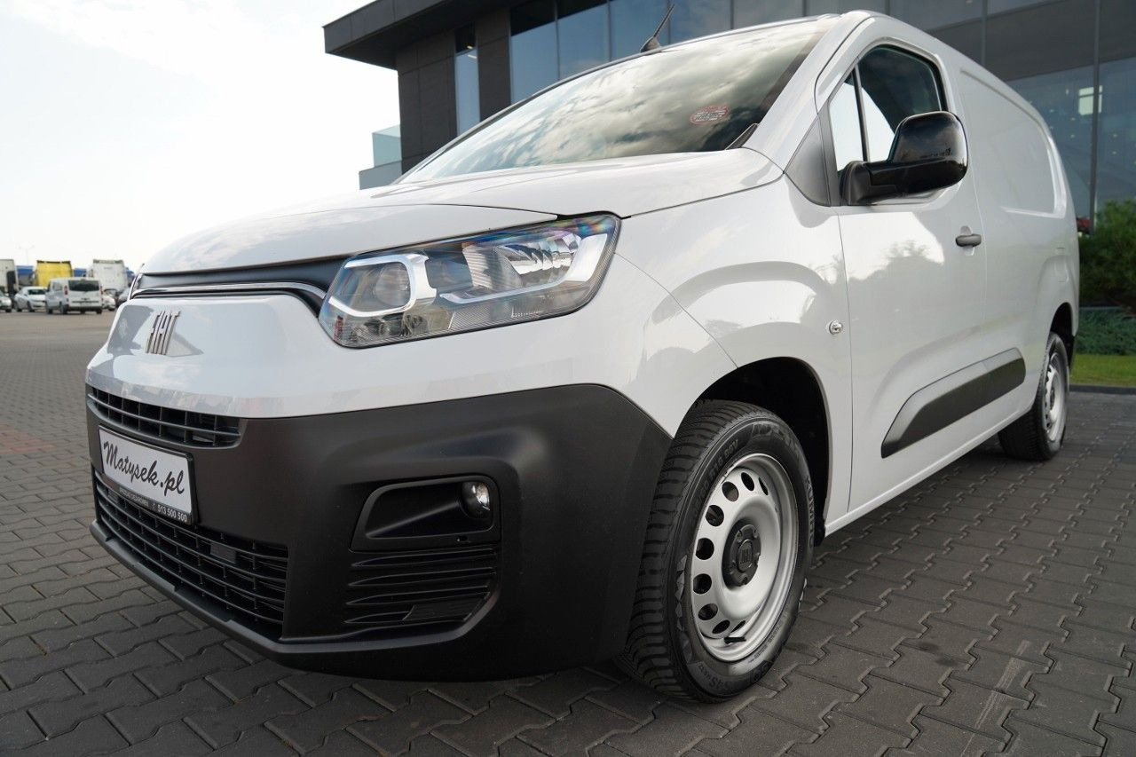 Small van Fiat DOBLO  / FURGON / BLASZAK / 2023 R  / SPROWADZON: picture 7