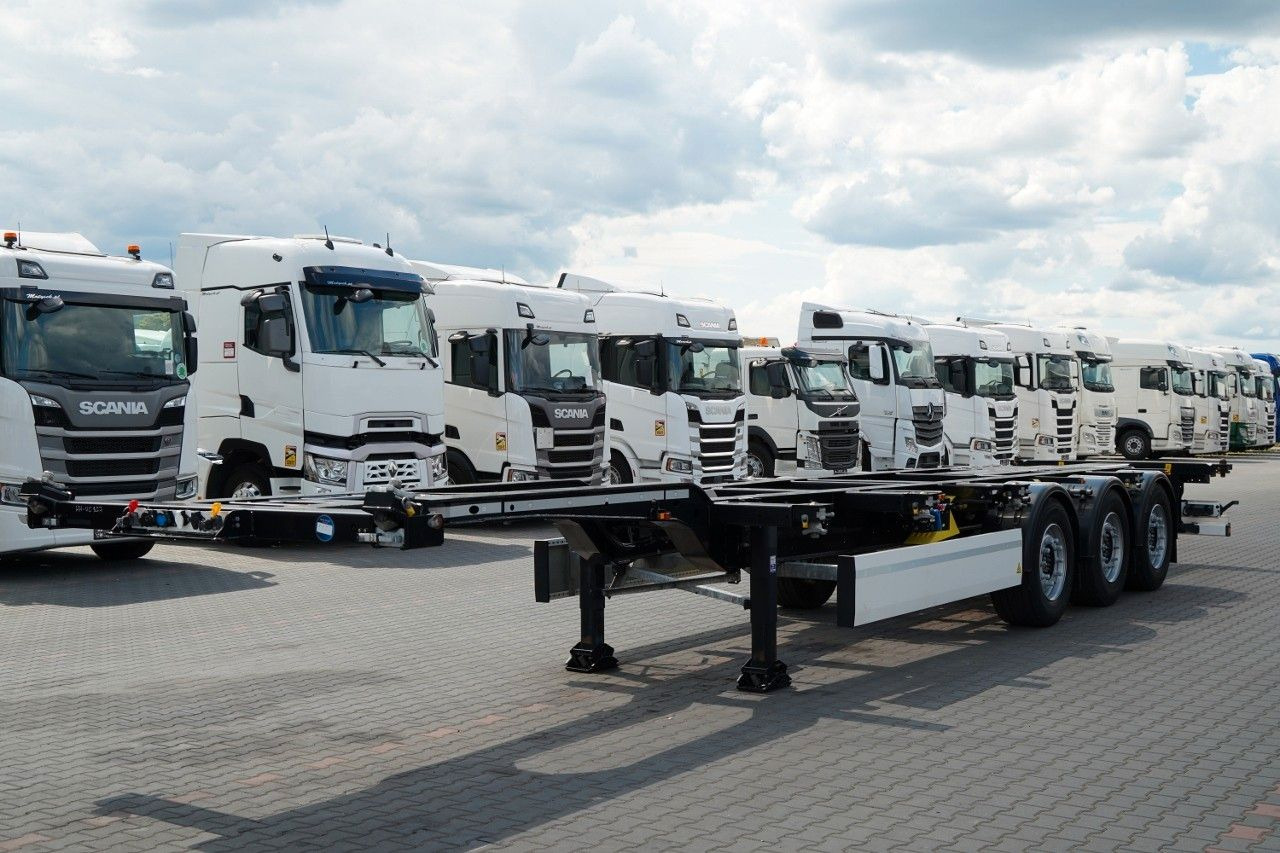 Krone / NACZEPA PODKONTENEROWA / UNIWERSALNA / 2023 RO - Container transporter/ Swap body semi-trailer: picture 2 Krone / NACZEPA PODKONTENEROWA / UNIWERSALNA / 2023 RO - Container transporter/ Swap body semi-trailer: picture 2