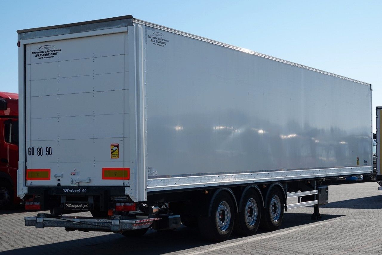 LeciTrailer FIRANKA KONTENER / WINDA DHOLLANDIA / MOCNA PODŁ - Refrigerator semi-trailer: picture 4 LeciTrailer FIRANKA KONTENER / WINDA DHOLLANDIA / MOCNA PODŁ - Refrigerator semi-trailer: picture 4