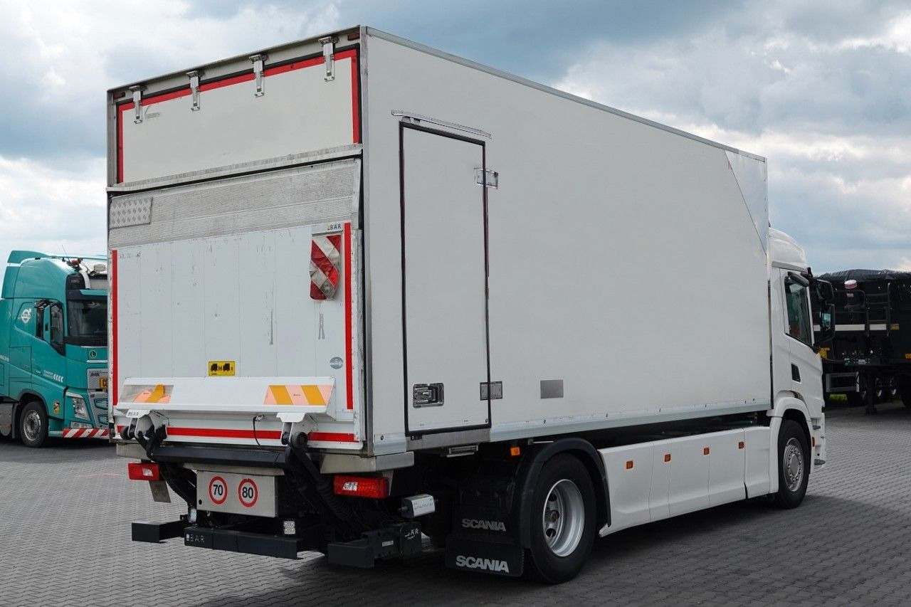 Scania P 280 / 4x2 / CHŁODNIA -6,2 M / AGREGAT FRIGO BL - Box truck: picture 4 Scania P 280 / 4x2 / CHŁODNIA -6,2 M / AGREGAT FRIGO BL - Box truck: picture 4