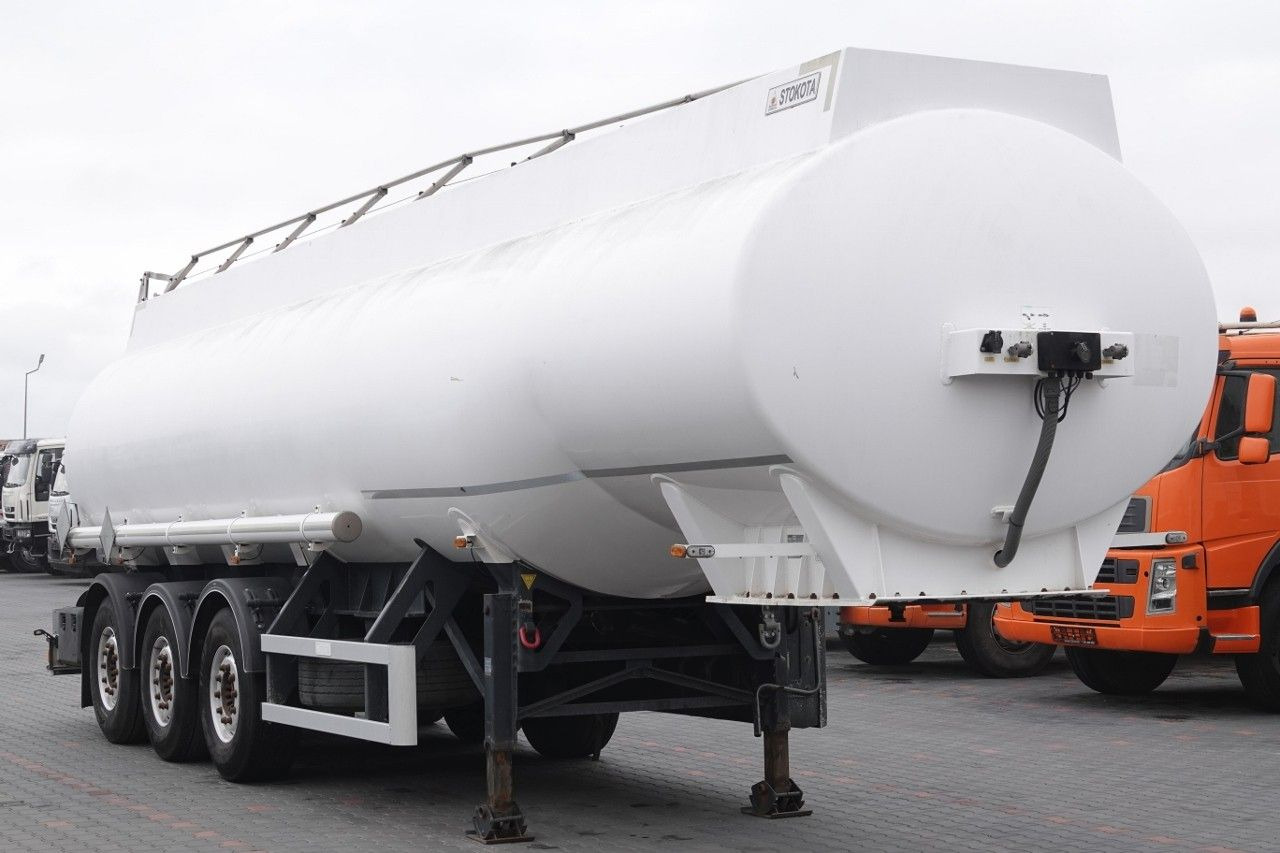 Stokota CYSTERNA DO PALIWA / 37 800 L / 4 KOMORY / SAF - Tank semi-trailer: picture 4 Stokota CYSTERNA DO PALIWA / 37 800 L / 4 KOMORY / SAF - Tank semi-trailer: picture 4