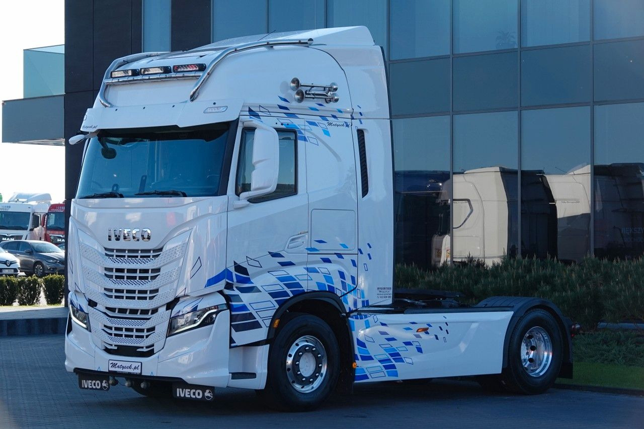 Iveco S-WAY / 530 / HYDRAULIKA / RETARDER / I-PARK COO - Tractor unit: picture 1 Iveco S-WAY / 530 / HYDRAULIKA / RETARDER / I-PARK COO - Tractor unit: picture 1