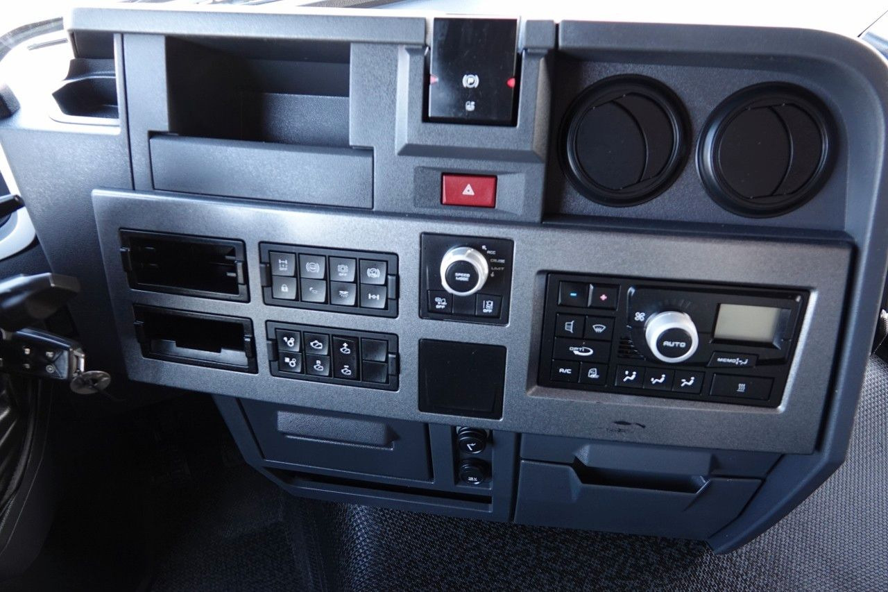 Tractor unit Renault T 440 / 13 LITROWY / RETARDER / I-PARK COOL  / A: picture 15
