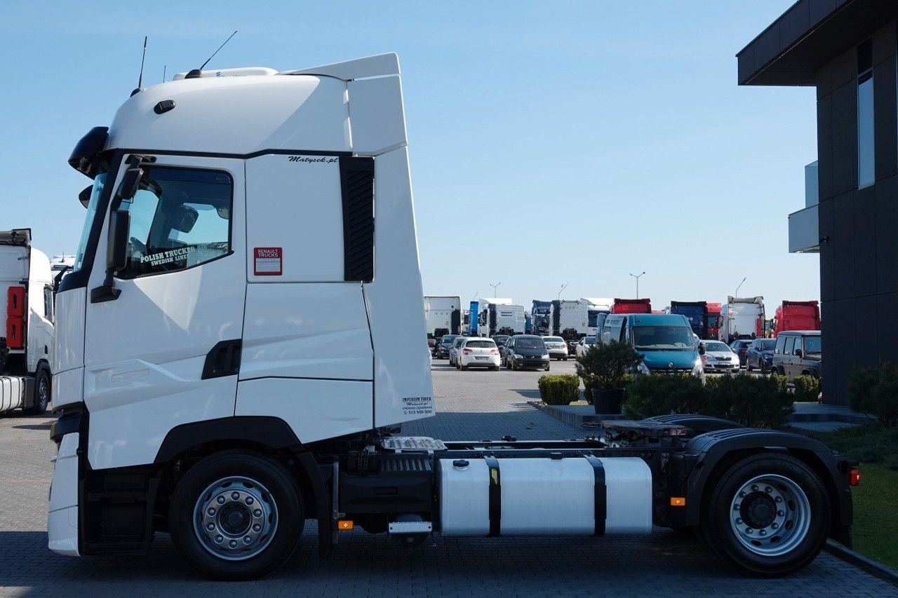 Renault T 520 / 13 L / MEGA / LOW DECK / RETARDER / I- - Tractor unit: picture 3 Renault T 520 / 13 L / MEGA / LOW DECK / RETARDER / I- - Tractor unit: picture 3