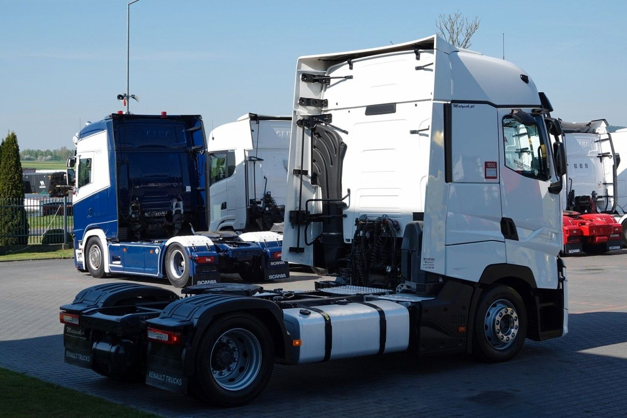 Renault T 520 / 13 L / MEGA / LOW DECK / RETARDER / I- - Tractor unit: picture 5 Renault T 520 / 13 L / MEGA / LOW DECK / RETARDER / I- - Tractor unit: picture 5