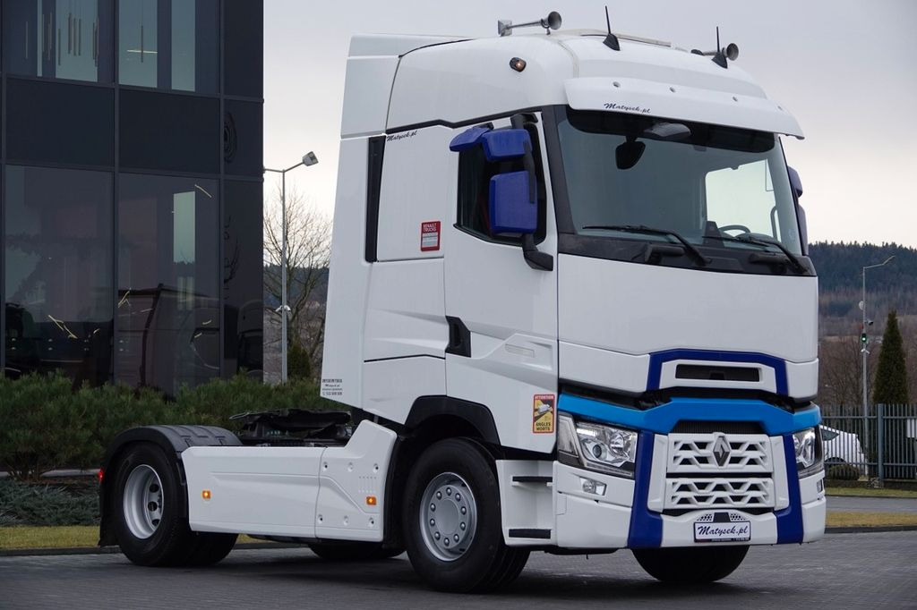 Renault T 520 / 13L / RETARDER / I-PARK COOL / OPONY 10 - Tractor unit: picture 1 Renault T 520 / 13L / RETARDER / I-PARK COOL / OPONY 10 - Tractor unit: picture 1