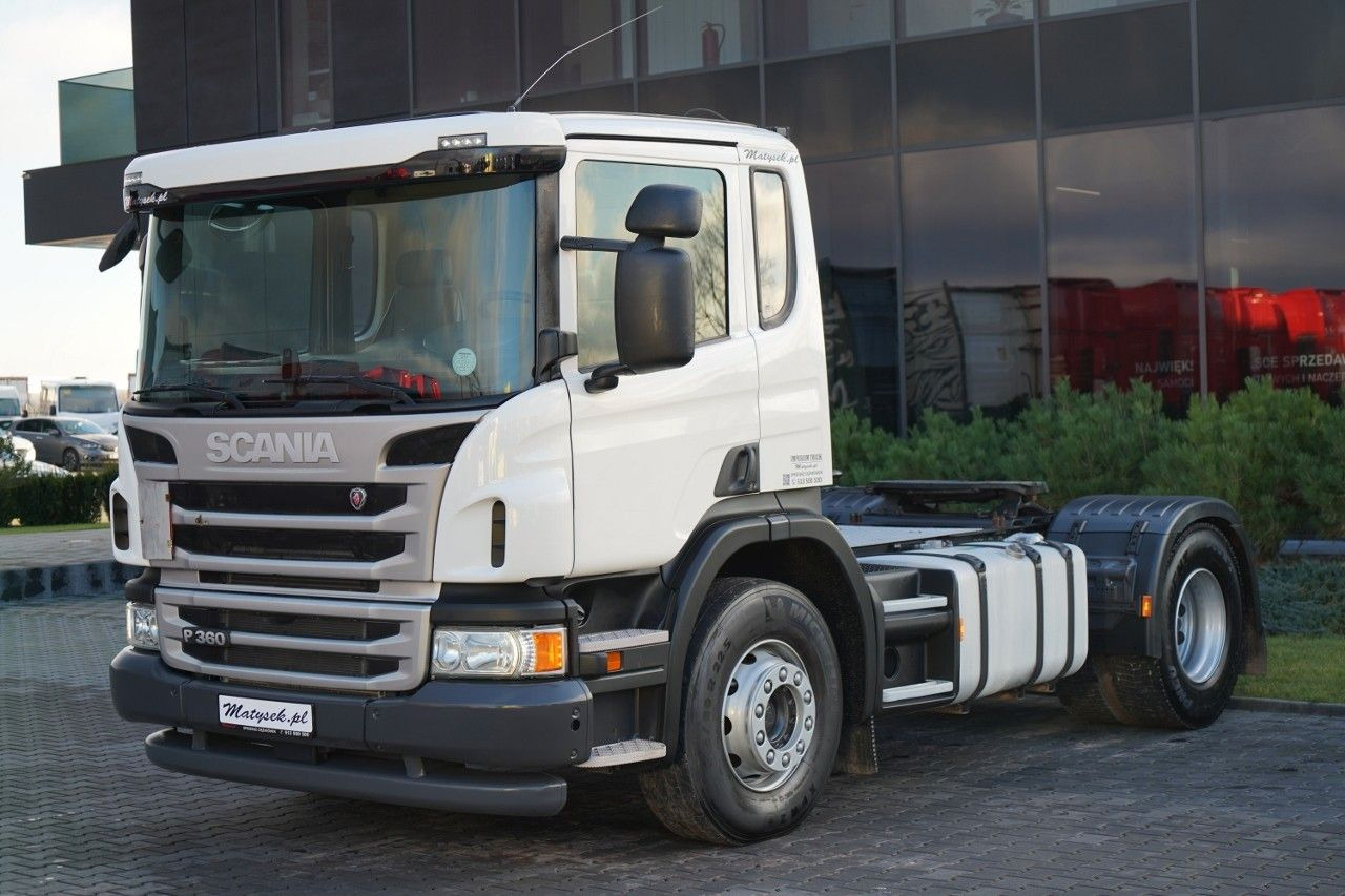 Scania P 360 / NISKA KABINA / DZIENNA KABINA / ADR AT / - Tractor unit: picture 4 Scania P 360 / NISKA KABINA / DZIENNA KABINA / ADR AT / - Tractor unit: picture 4