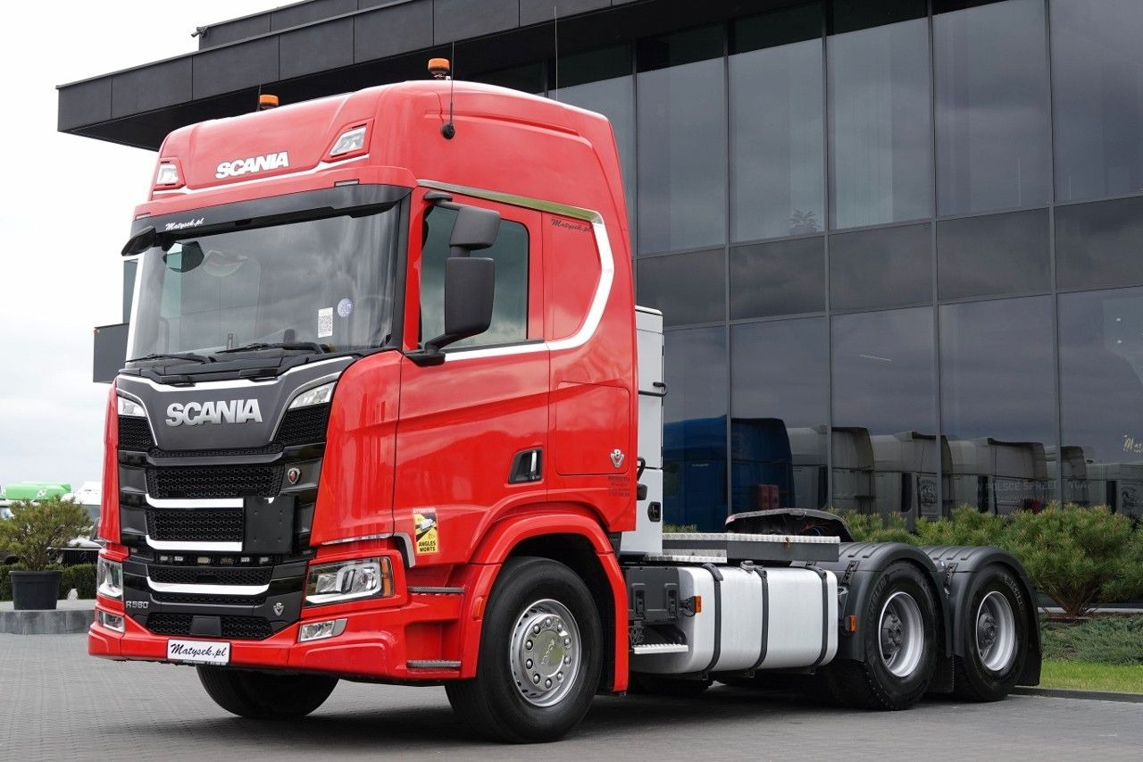 Scania R 580 / V8 / 6x4 / DMC: 150.000 KG / I-PARK COO Scania R 580 / V8 / 6x4 / DMC: 150.000 KG / I-PARK COO - Tractor unit: picture 4 Scania R 580 / V8 / 6x4 / DMC: 150.000 KG / I-PARK COO Scania R 580 / V8 / 6x4 / DMC: 150.000 KG / I-PARK COO - Tractor unit: picture 4