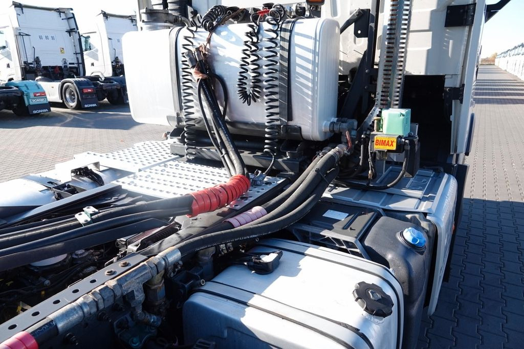 Tractor unit Volvo FH 540 / 6x4 / HYDRAULIKA / I -PARK COOL /3 OSIE: picture 9