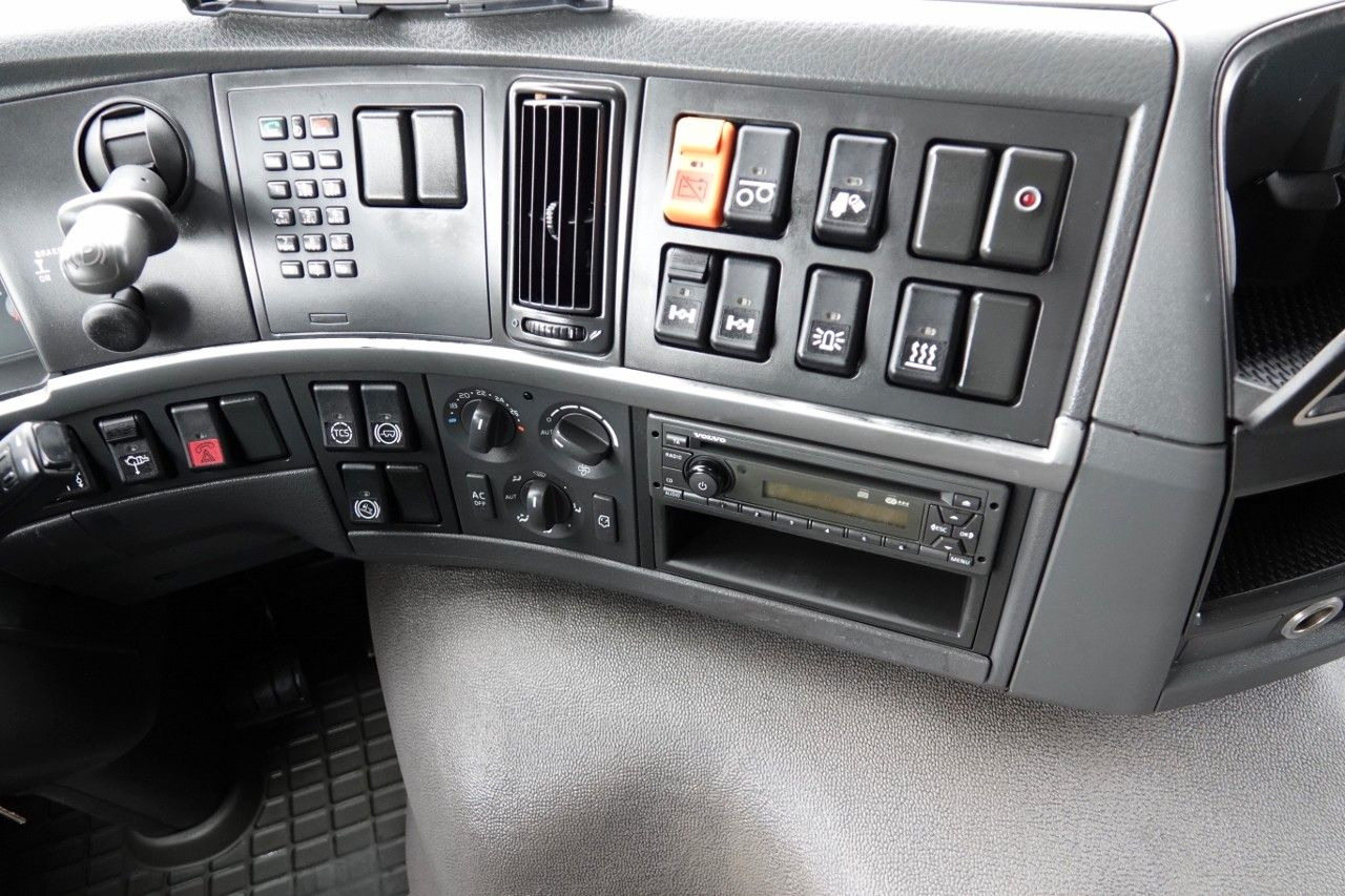 Tractor unit Volvo FM 450 / ADR / WAGA: 6900KG / EURO 5 / PO KONTRA: picture 14