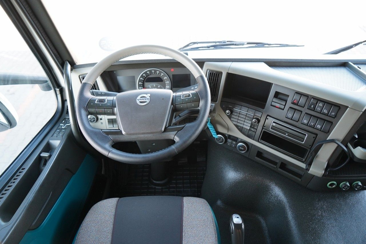 Tractor unit Volvo FM 500 / SPROWADZONY / PO KONTRAKCIE SERWISOWYM: picture 15