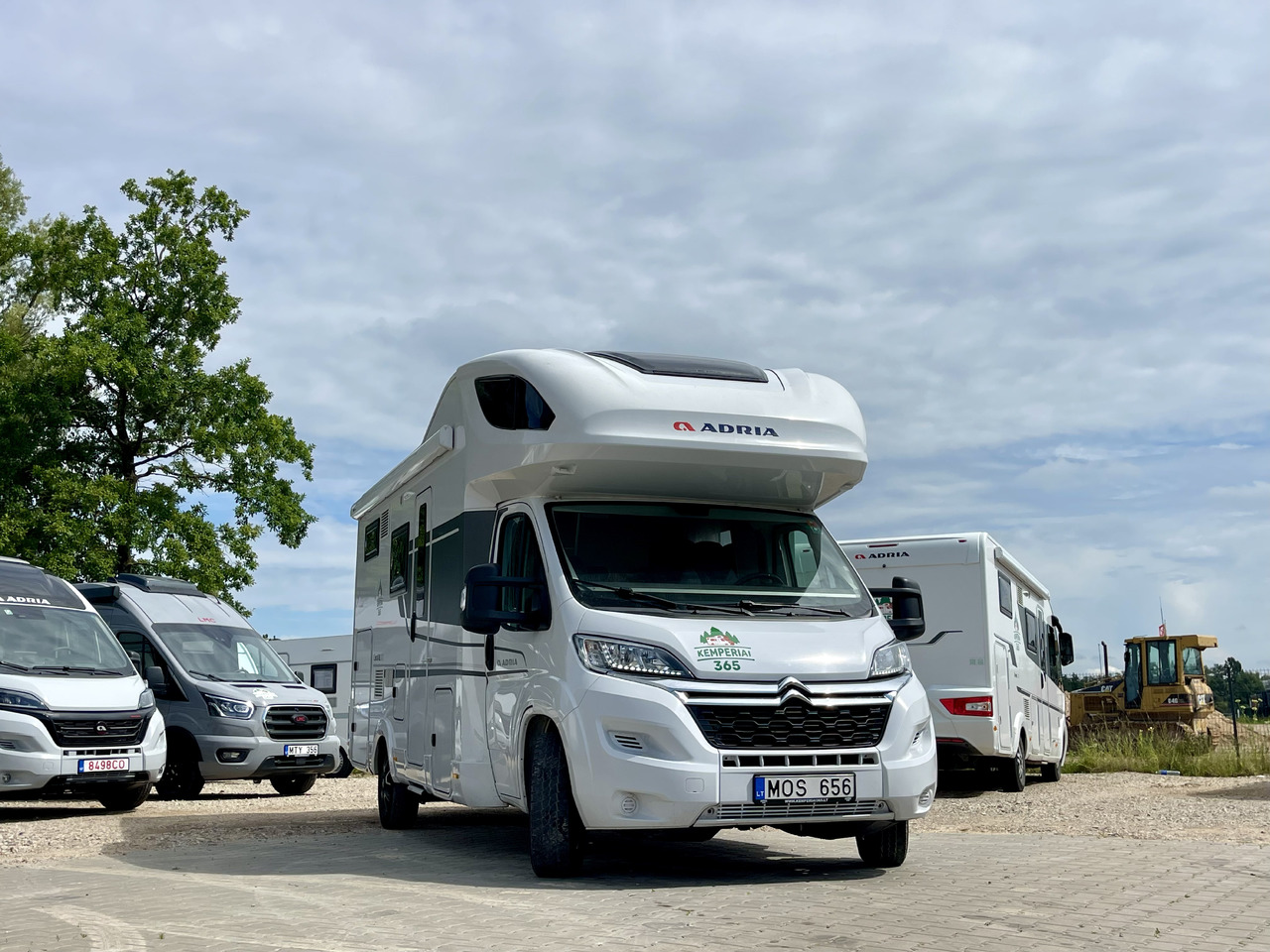 ADRIA - Alcove motorhome: picture 1 ADRIA - Alcove motorhome: picture 1