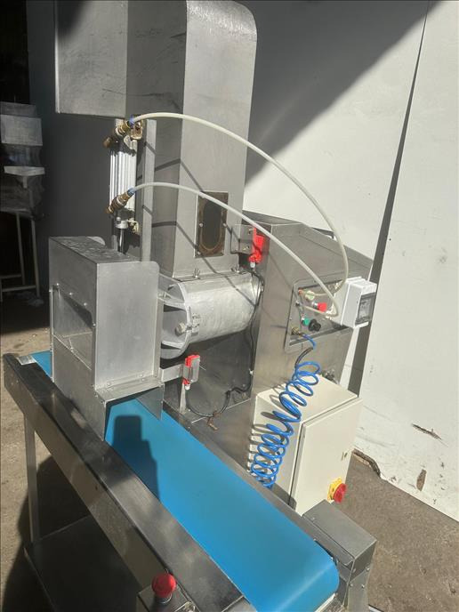Bruton BIG T Dough Divider - Bakery equipment: picture 4 Bruton BIG T Dough Divider - Bakery equipment: picture 4