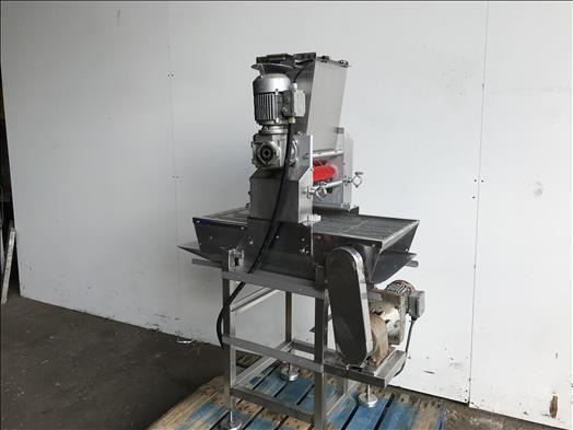 NNP Flour duster - Bakery equipment: picture 2 NNP Flour duster - Bakery equipment: picture 2
