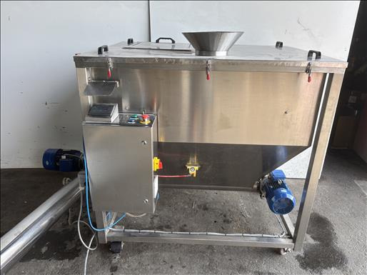 NNP Hopper and elevator screw conveyor - Conveyor: picture 3 NNP Hopper and elevator screw conveyor - Conveyor: picture 3