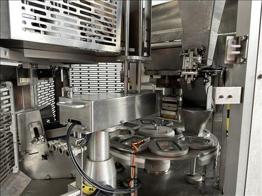 PAL FP8 Rotary filler - Packaging machinery: picture 3 PAL FP8 Rotary filler - Packaging machinery: picture 3