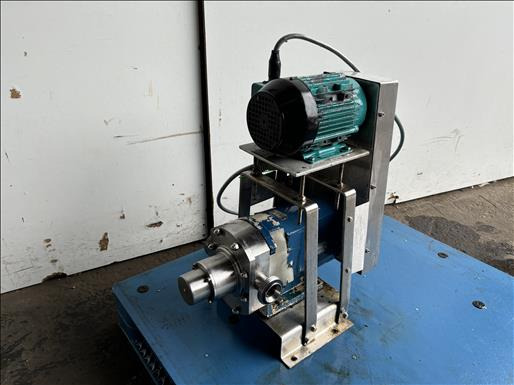 SSP SR-3-027-LS3A Lobe pump - Food processing equipment: picture 2 SSP SR-3-027-LS3A Lobe pump - Food processing equipment: picture 2