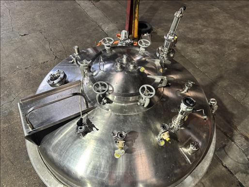 Surmet 1500L Holding tank - Food processing equipment: picture 3 Surmet 1500L Holding tank - Food processing equipment: picture 3