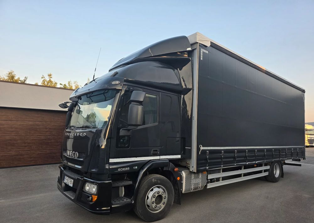 Iveco EUROCARGO 160E28 19 PAL. / FIRANKA / MANUAL / - Curtainsider truck: picture 1 Iveco EUROCARGO 160E28 19 PAL. / FIRANKA / MANUAL / - Curtainsider truck: picture 1