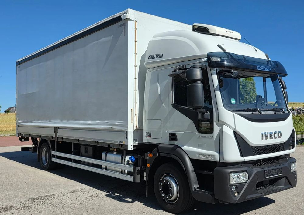 Iveco EUROCARGO 160E320/FIRANKA/WINDA/AUTOMAT/NISKI PRZEBIEG/E6/SPROWADZONY/PIERWSZY WŁAŚCICIEL - Curtainsider truck: picture 2 Iveco EUROCARGO 160E320/FIRANKA/WINDA/AUTOMAT/NISKI PRZEBIEG/E6/SPROWADZONY/PIERWSZY WŁAŚCICIEL - Curtainsider truck: picture 2