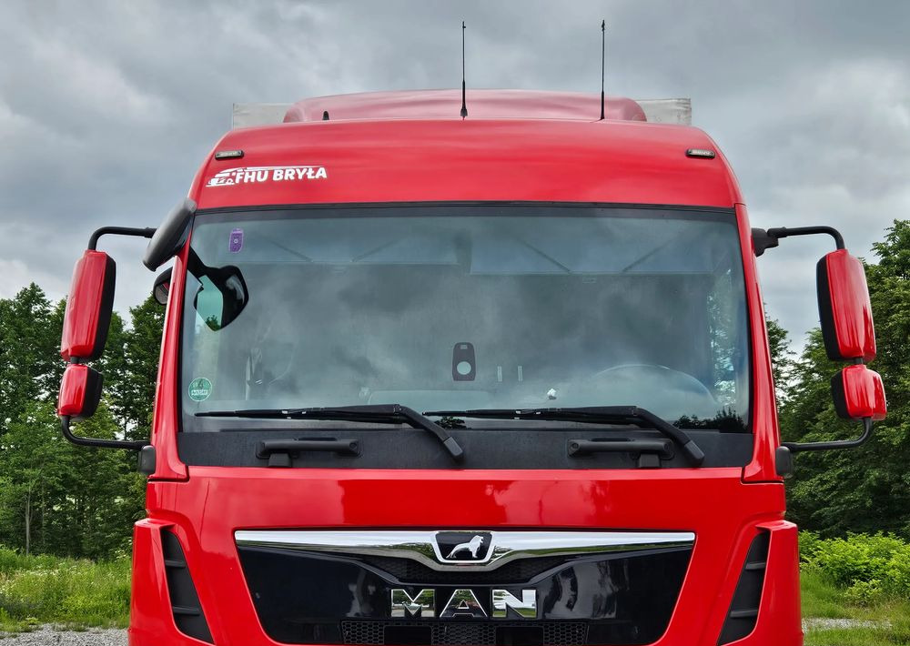 MAN TGM 18.290/15.290/E6/21PALET/9400 ŁADOWNOŚĆ/SERWISOWANY/NISKI PRZEBIEG/WINDA/FIRANKA/SPROWADZONY/2019/NISKI PRZEBIEG/PIERWSZY WŁAŚCICIEL/ - Curtainsider truck: picture 3 MAN TGM 18.290/15.290/E6/21PALET/9400 ŁADOWNOŚĆ/SERWISOWANY/NISKI PRZEBIEG/WINDA/FIRANKA/SPROWADZONY/2019/NISKI PRZEBIEG/PIERWSZY WŁAŚCICIEL/ - Curtainsider truck: picture 3