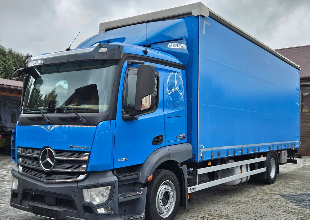 Mercedes-Benz ACTROS 1835 / FIRANKA / WINDA / 19 EUROPALET / AUTOMAT / Z NIEMIEC / 2016/DUŻA ŁADOWNOŚĆ - Curtainsider truck: picture 2 Mercedes-Benz ACTROS 1835 / FIRANKA / WINDA / 19 EUROPALET / AUTOMAT / Z NIEMIEC / 2016/DUŻA ŁADOWNOŚĆ - Curtainsider truck: picture 2