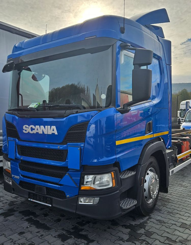 Scania P360 / P410 / BDF / RAMA / FIRANKA / PEŁNA SYPIALKA / WINDA / E6 / CAŁA NA PODUSZKACH / ROZSTAW OSI 5.5M / LAWETA / DO ŻYWCA / DO BYDŁA / DO ZABUDOWY / SPROWADZONA - Cab chassis truck: picture 2 Scania P360 / P410 / BDF / RAMA / FIRANKA / PEŁNA SYPIALKA / WINDA / E6 / CAŁA NA PODUSZKACH / ROZSTAW OSI 5.5M / LAWETA / DO ŻYWCA / DO BYDŁA / DO ZABUDOWY / SPROWADZONA - Cab chassis truck: picture 2