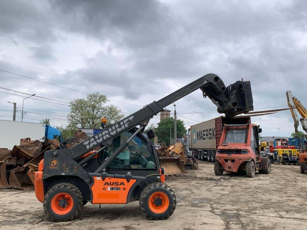 Ausa T 204 H - Telescopic handler: picture 5 Ausa T 204 H - Telescopic handler: picture 5