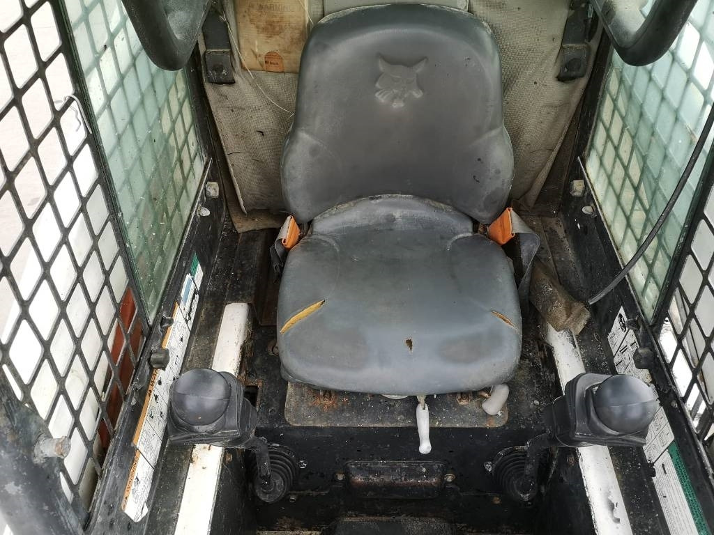 Bobcat T 200 - Compact track loader: picture 3 Bobcat T 200 - Compact track loader: picture 3
