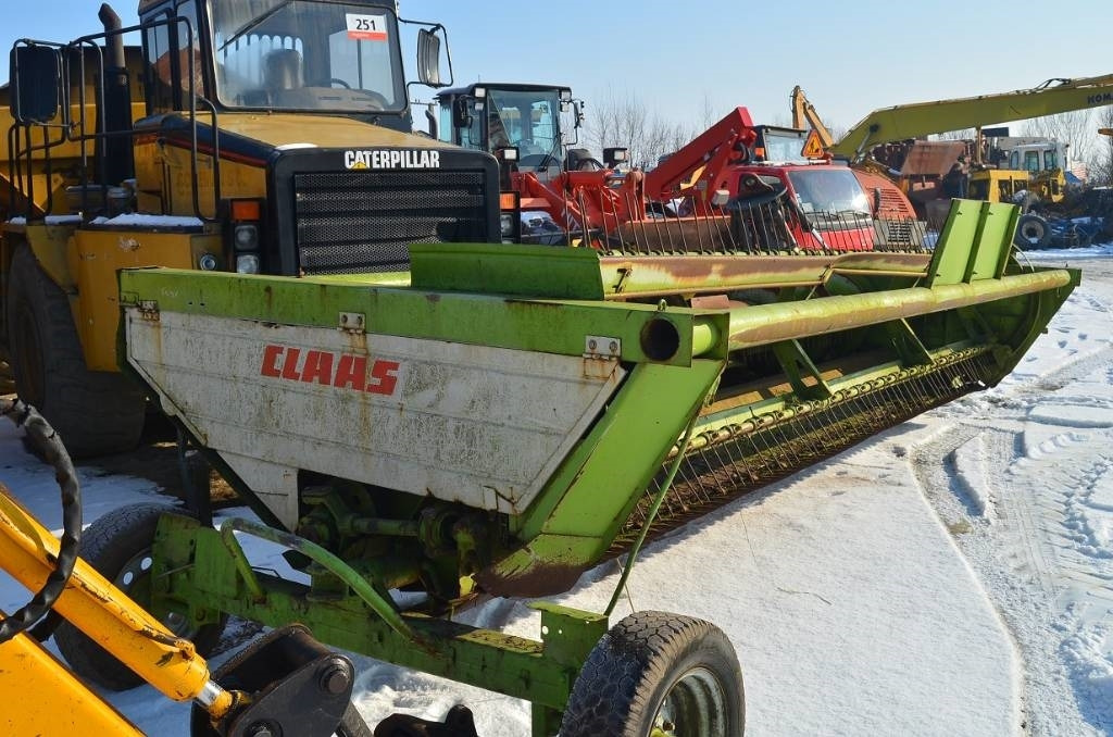 Claas 6m - Grain header: picture 4 Claas 6m - Grain header: picture 4