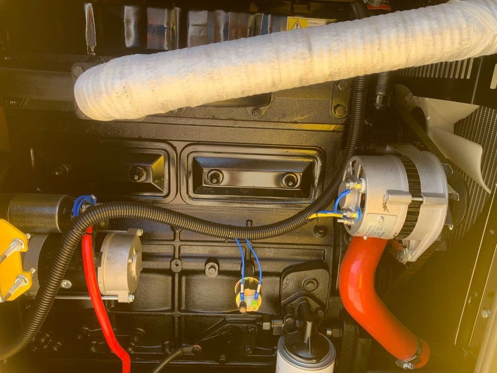 Compal VG-R30 - Generator set: picture 5 Compal VG-R30 - Generator set: picture 5