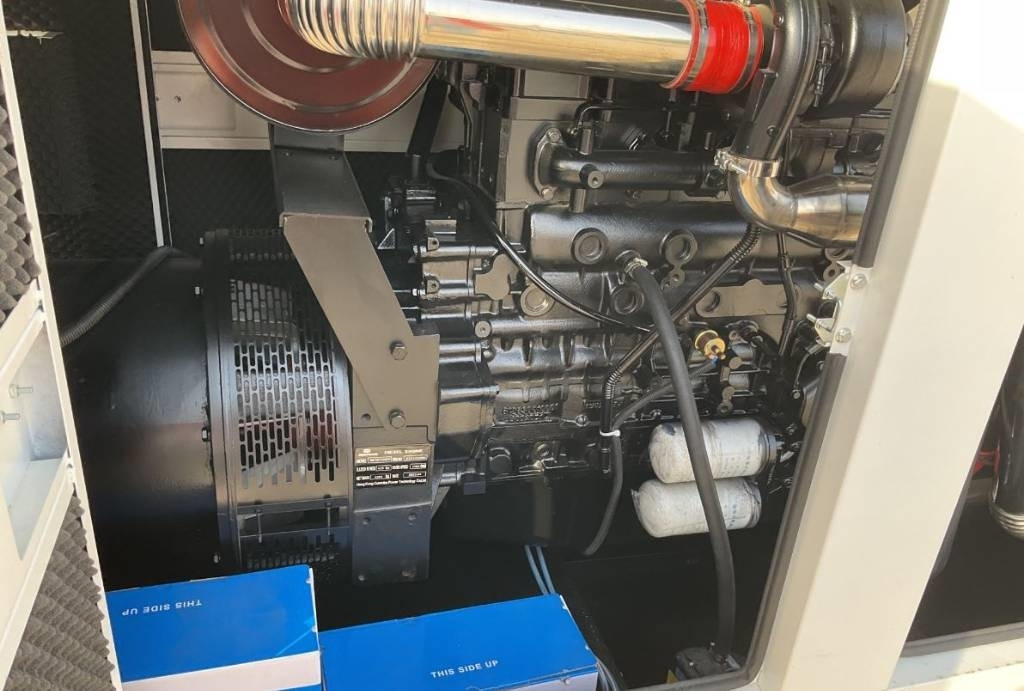 Gigapower LT-W400GF leasing Gigapower LT-W400GF: picture 7 Gigapower LT-W400GF leasing Gigapower LT-W400GF: picture 7