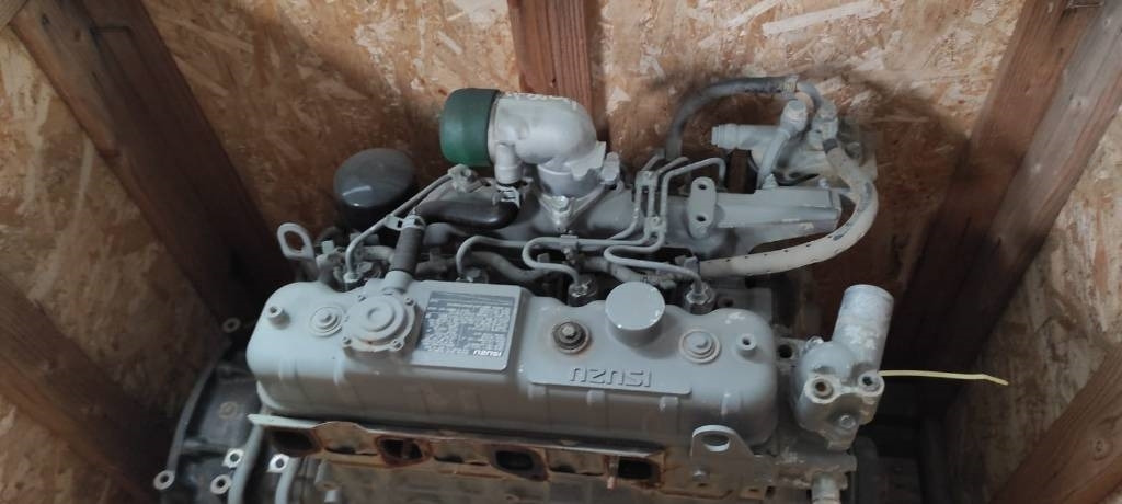 Isuzu CC-4JG1 - Engine for Construction machinery: picture 4 Isuzu CC-4JG1 - Engine for Construction machinery: picture 4