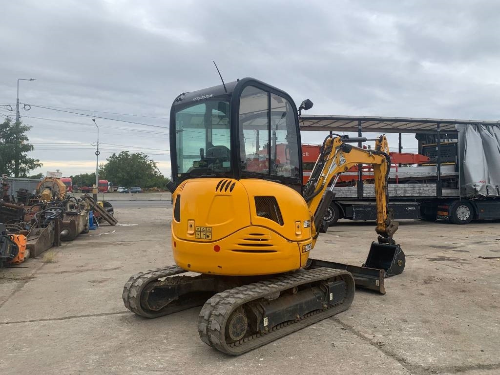 JCB 8025 ZTS - Mini excavator: picture 2 JCB 8025 ZTS - Mini excavator: picture 2