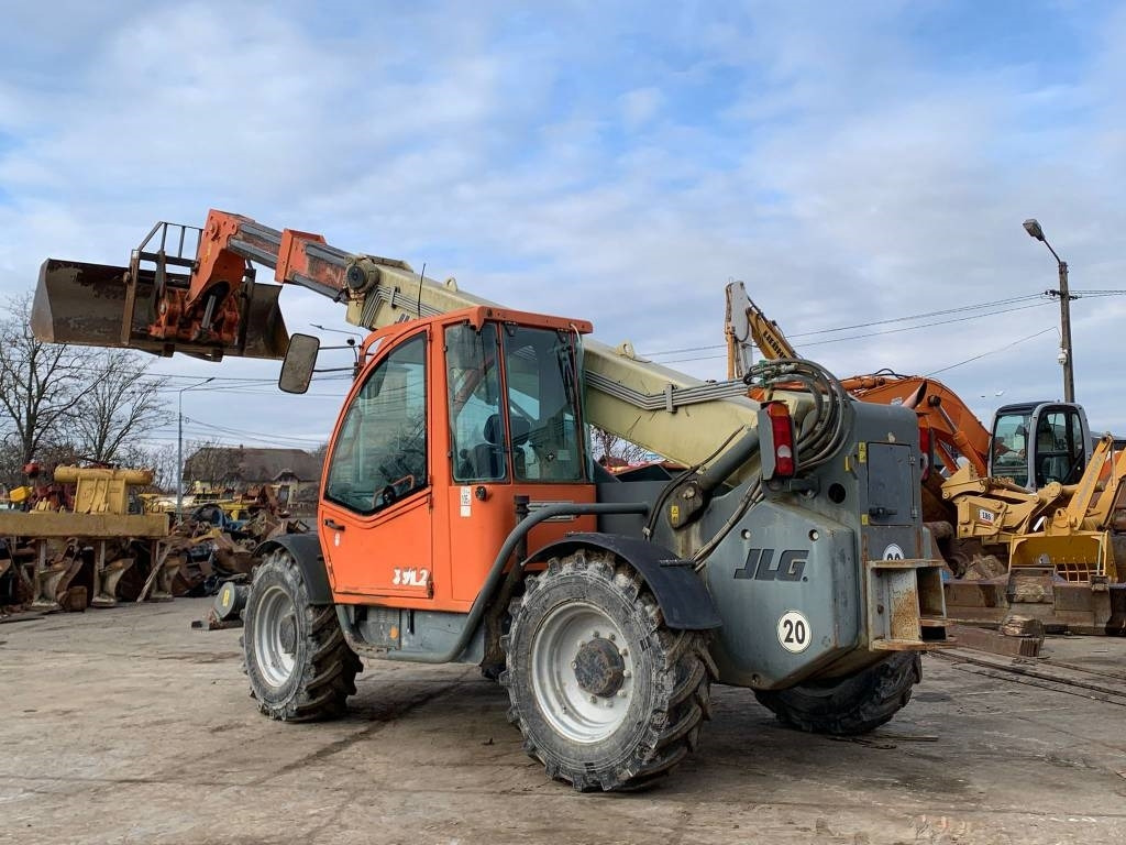 JLG 3512 - Telescopic handler: picture 3 JLG 3512 - Telescopic handler: picture 3