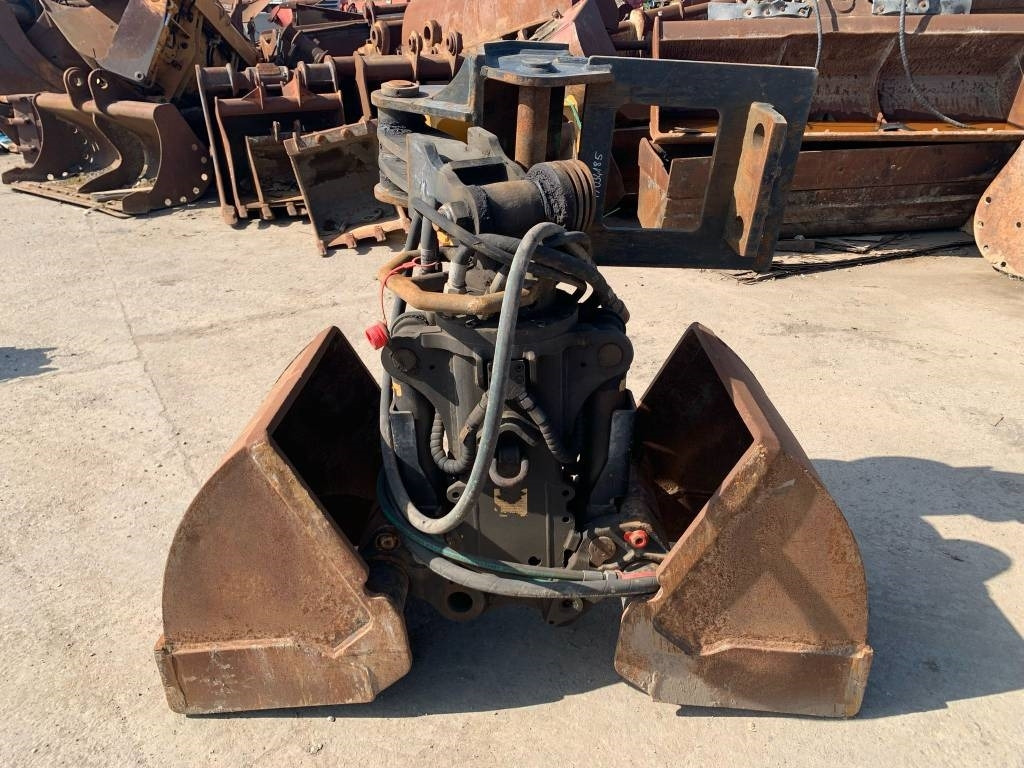 Kinshofer C18VE-60 - Grapple for Construction machinery: picture 2 Kinshofer C18VE-60 - Grapple for Construction machinery: picture 2