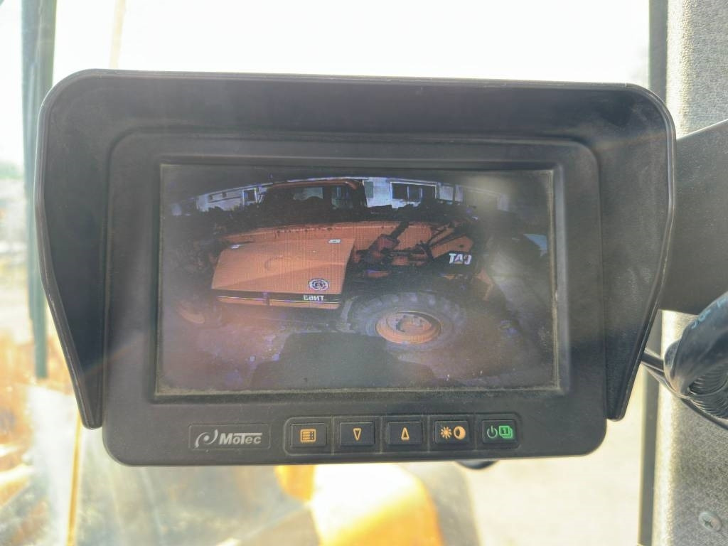 Wheel loader Komatsu WA 480-6: picture 9