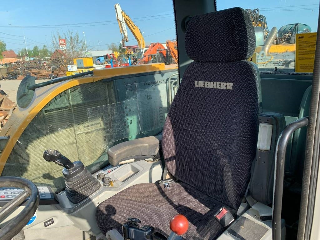 Wheel excavator Liebherr A912 Compact+Engcon Rototilt: picture 15