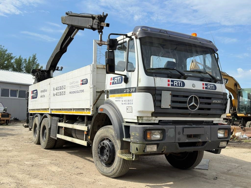 Mercedes-Benz 2531 - Crane truck, Dropside/ Flatbed truck: picture 1 Mercedes-Benz 2531 - Crane truck, Dropside/ Flatbed truck: picture 1