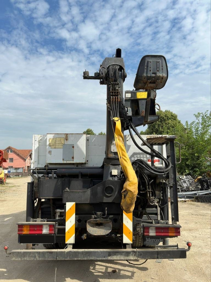 Crane truck, Dropside/ Flatbed truck Mercedes-Benz 2531: picture 8 Crane truck, Dropside/ Flatbed truck Mercedes-Benz 2531: picture 8