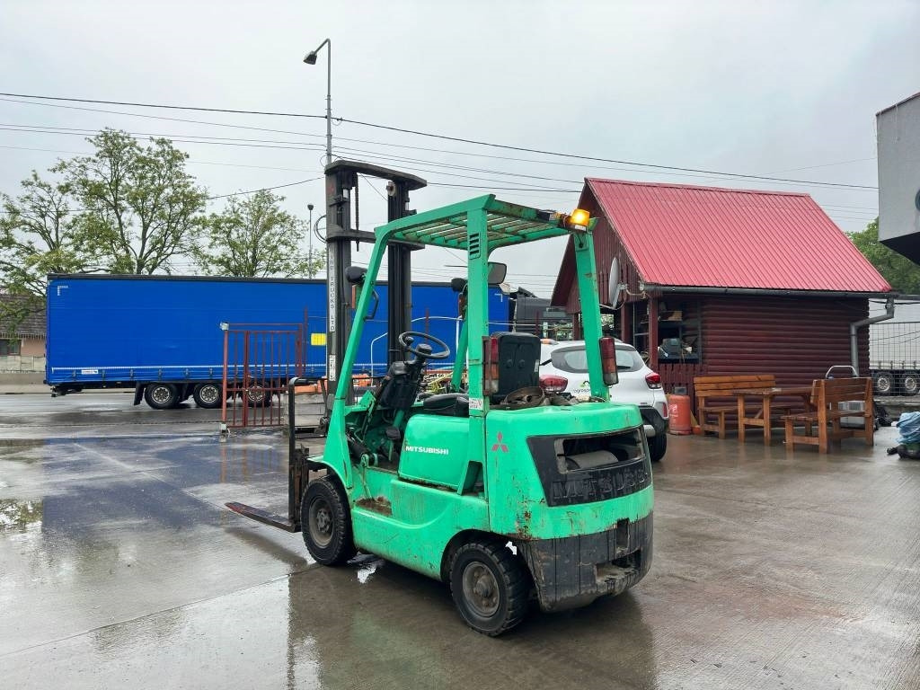 Mitsubishi FD15 - Diesel forklift: picture 5 Mitsubishi FD15 - Diesel forklift: picture 5