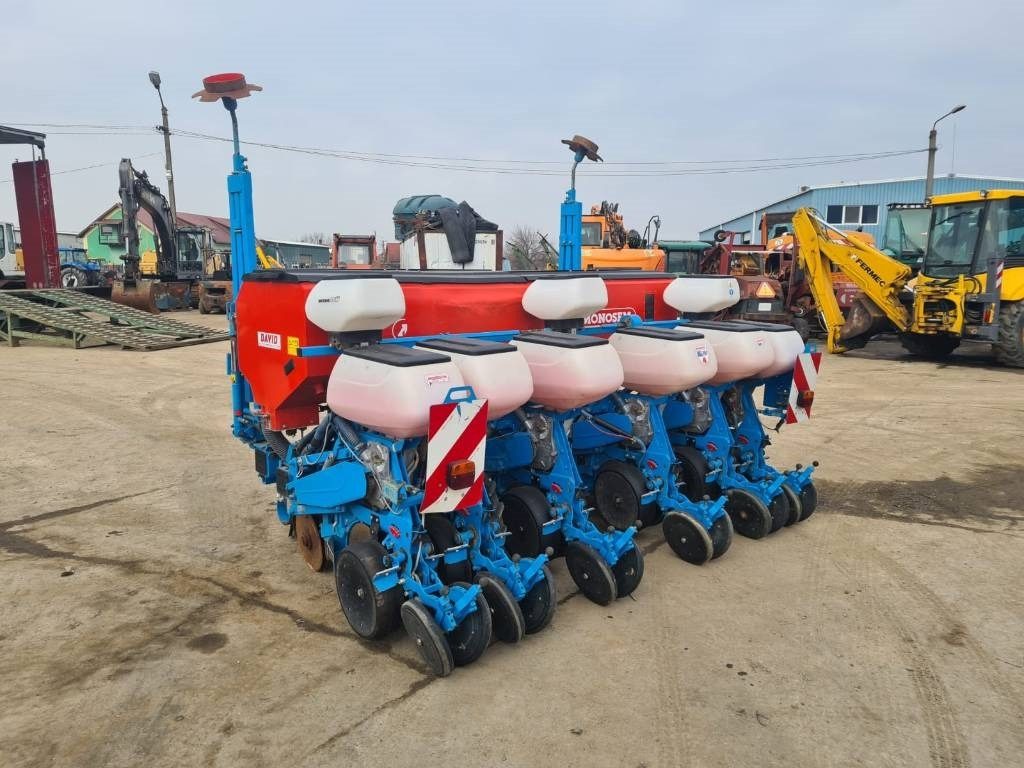 Monosem NG 4 Plus - Precision sowing machine: picture 1 Monosem NG 4 Plus - Precision sowing machine: picture 1