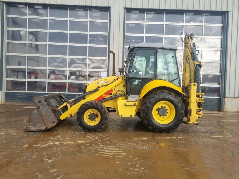 New Holland B 100 C - Backhoe loader: picture 3 New Holland B 100 C - Backhoe loader: picture 3