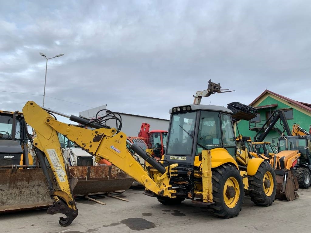 New Holland B 115 4PS - Backhoe loader: picture 4 New Holland B 115 4PS - Backhoe loader: picture 4