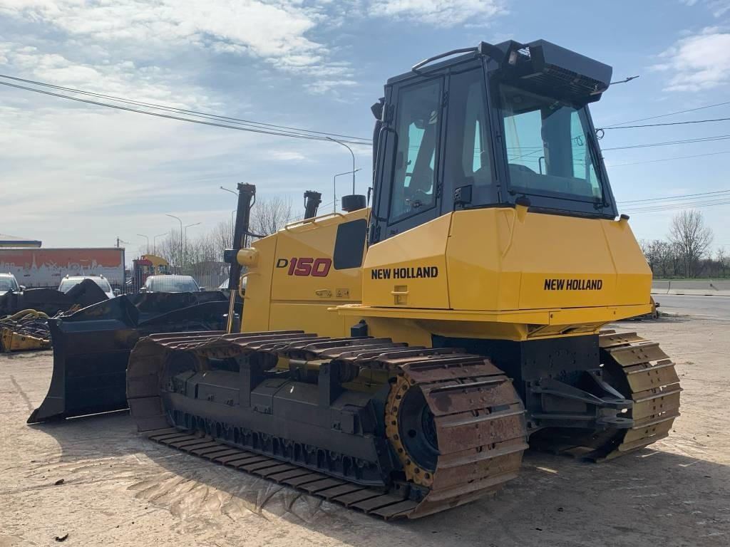 Bulldozer New Holland D 150: picture 6 Bulldozer New Holland D 150: picture 6